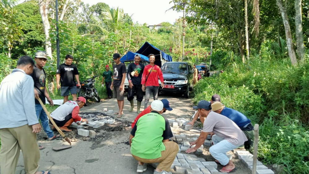 Budaya Gotong Royong dan Solidaritas Sosial