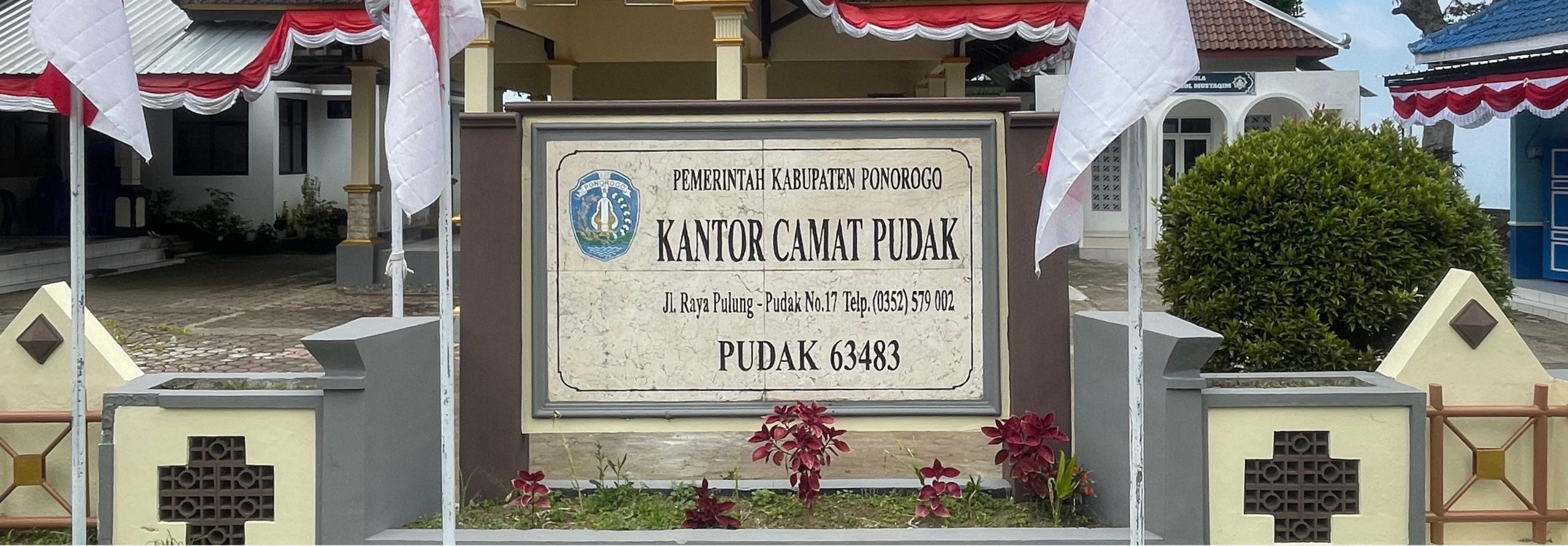 Panorama pegunungan hijau Kecamatan Pudak dengan perbukitan yang asri dan pemandangan alam yang memikat di Kabupaten Ponorogo